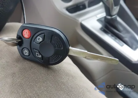 2014 Ford Focus Se from USA, damaged, VIN 1FADP3F25EL402907